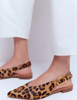 Chaussures plates couvrantes à bout pointu