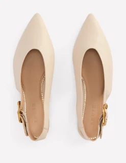 Chaussures plates couvrantes à bout pointu