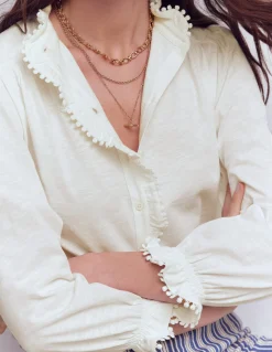 Chemise Emily à volants et pompons