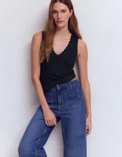 Débardeur Flora ultra-doux à détails en dentelle