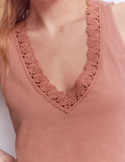 Débardeur Flora ultra-doux à détails en dentelle