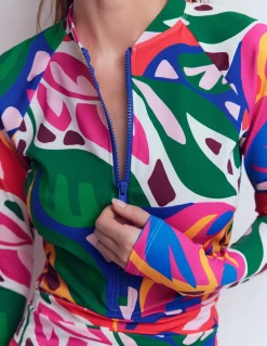 Haut de plage à manches raglan et protection solaire