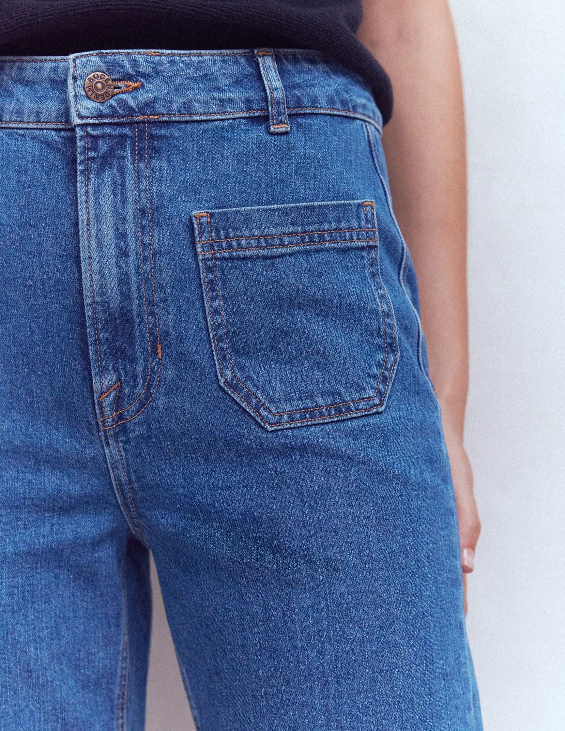 Jean droit à poches