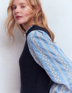 Pull en mélange maille et tissu