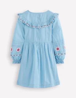 Robe boutonnée à manches blousantes