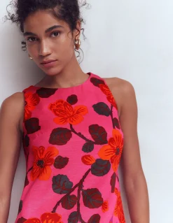 Robe droite intemporelle