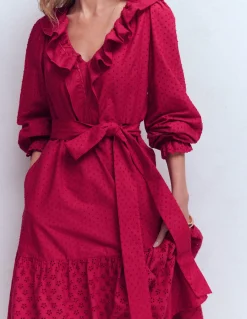 Robe en coton à volants sur le devant