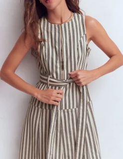 Robe sans manches zippée en jean