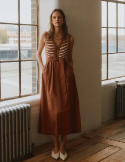 Robe zippée sur le devant en mélange de techniques