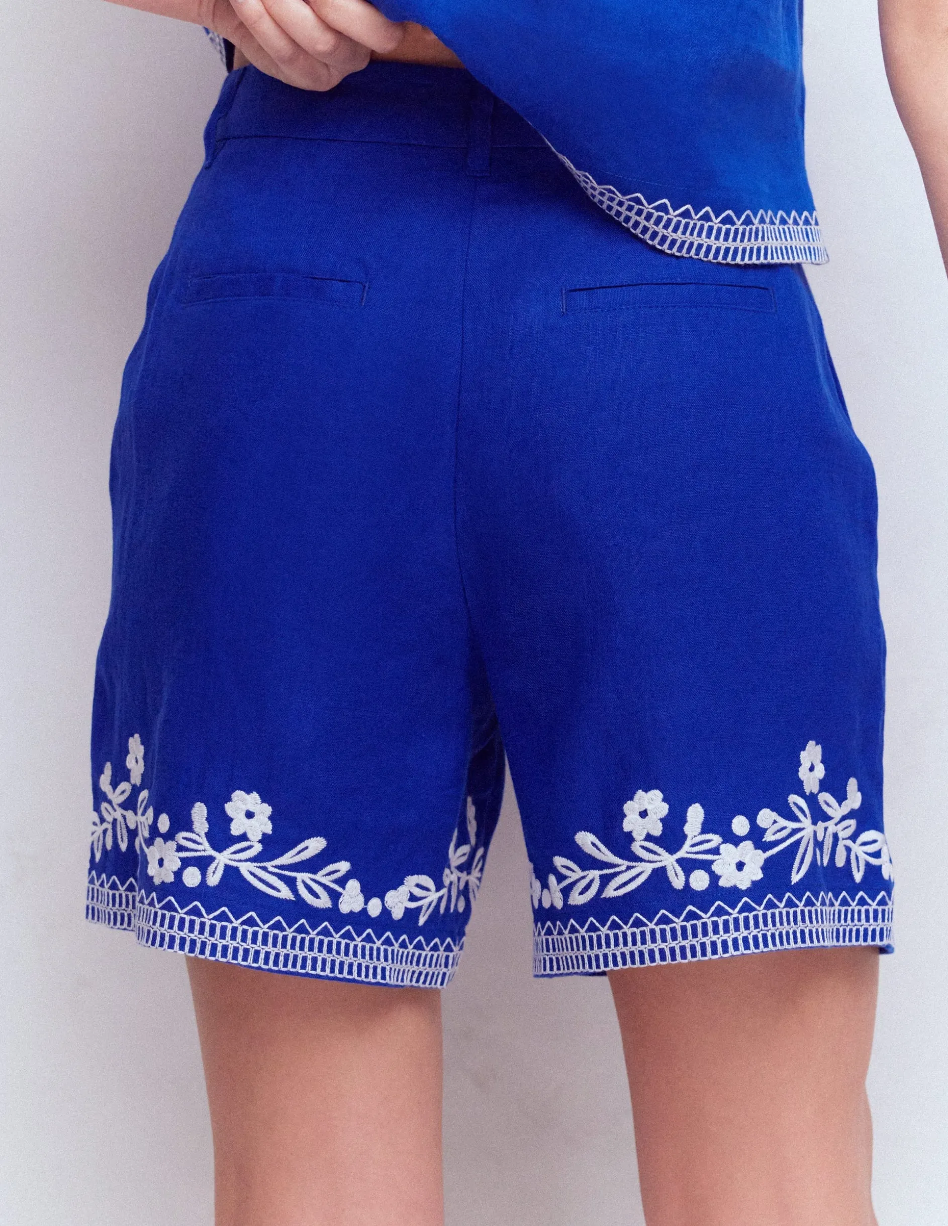 Short Belgravia en lin
