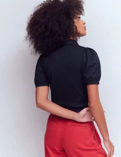 Top à manches courtes et col zippé