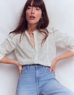 Top Rhea à détails en broderie anglaise