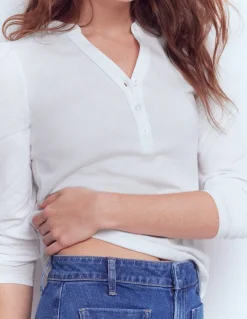 Top ultra-doux à col tunisien ouvert