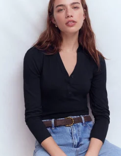 Top ultra-doux à col tunisien ouvert