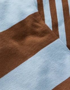 T-shirt décontracté à motif pêle-mêle