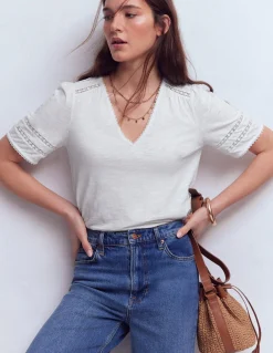 T-shirt Poppy col V à détails